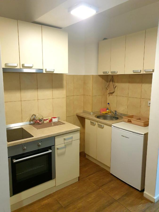 Laguna Apartman 2 Ni Buitenkant foto