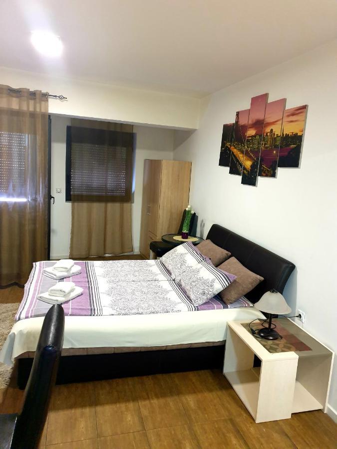 Laguna Apartman 2 Ni Buitenkant foto
